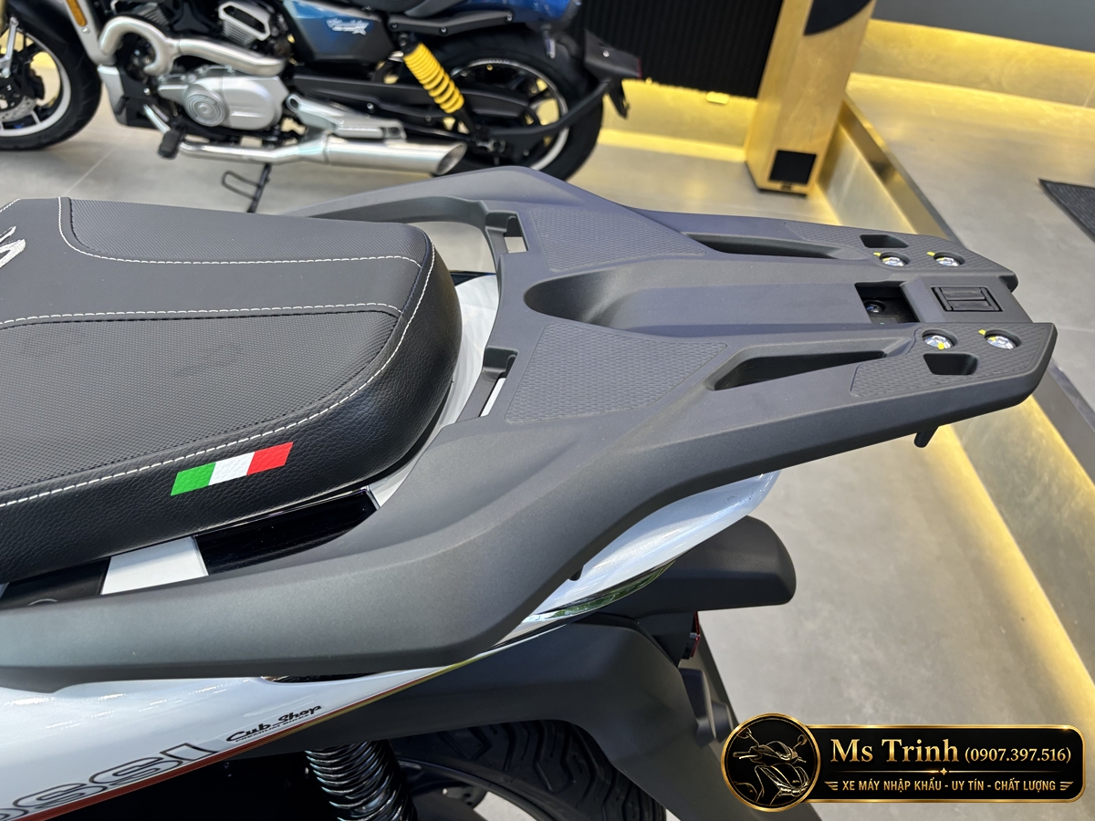 Honda SH150 Ý Malossi 2026 tại Nghệ An - Tem custom thể thao, dáng SH thanh lịch