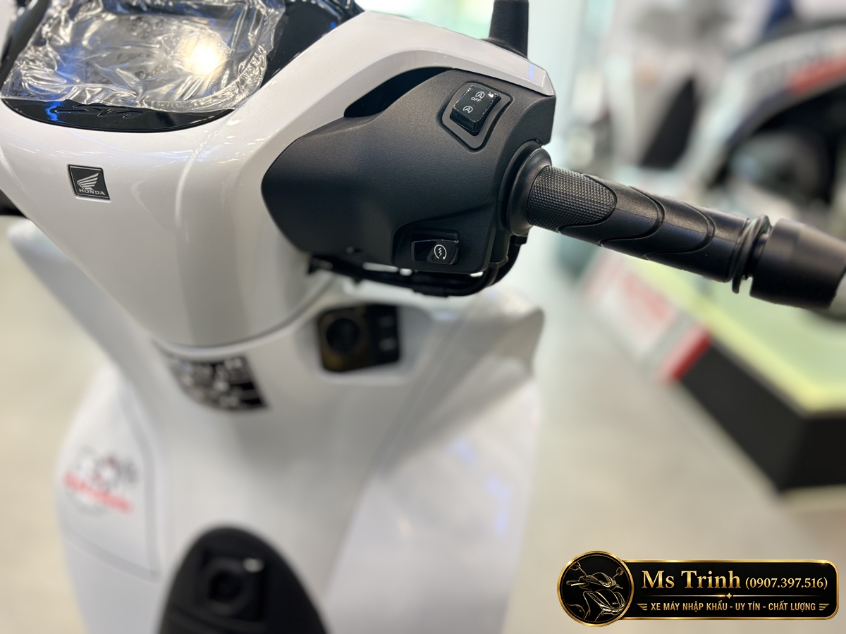 Honda SH150 Ý Malossi 2026 tại Nghệ An - Tem custom thể thao, dáng SH thanh lịch