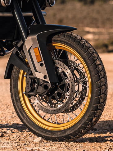 CF Moto 800MT Explorer 2025, ADV Cao Cấp Nhất, Chính Hãng, Giá Tốt tại Nghệ An