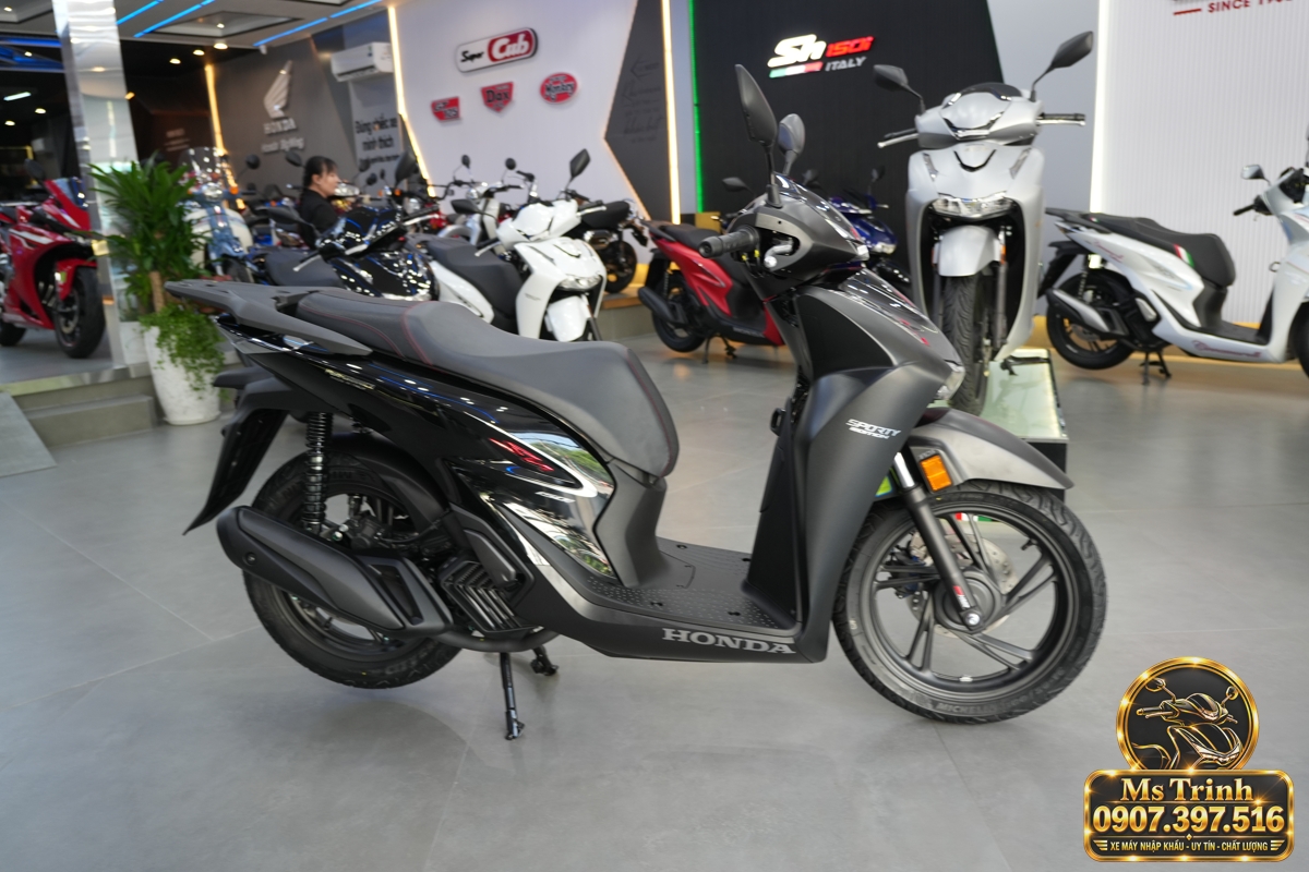Honda SH150i Ý đen nhám 2027 tại Nghệ An sắc đen lịch lãm giá tốt, chính ngạch