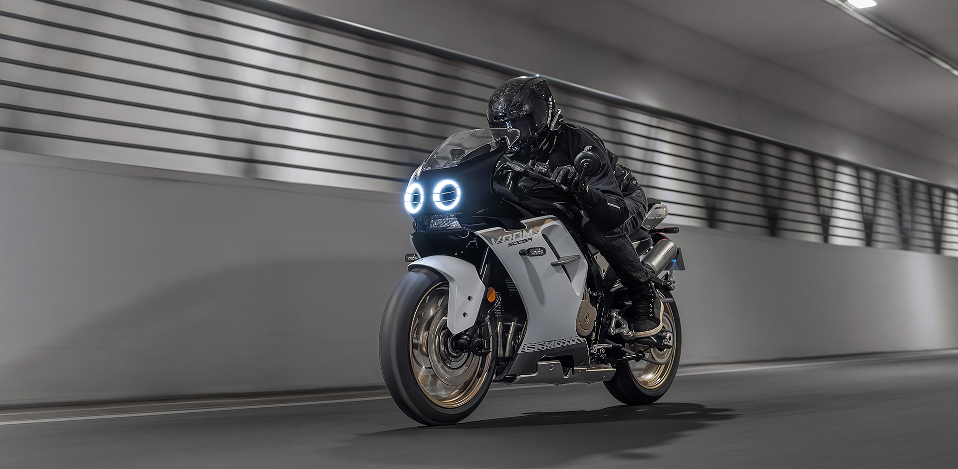 CF Moto VOOM 500SR, 4 Xi Lanh Thẳng Hàng, Retro Sport Độc Đáo tại Nghệ An