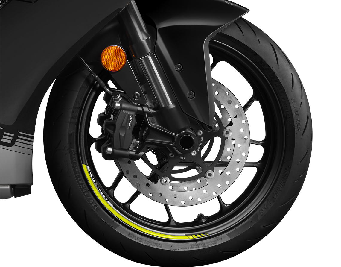 CF Moto VOOM 500SR, 4 Xi Lanh Thẳng Hàng, Retro Sport Độc Đáo tại Nghệ An