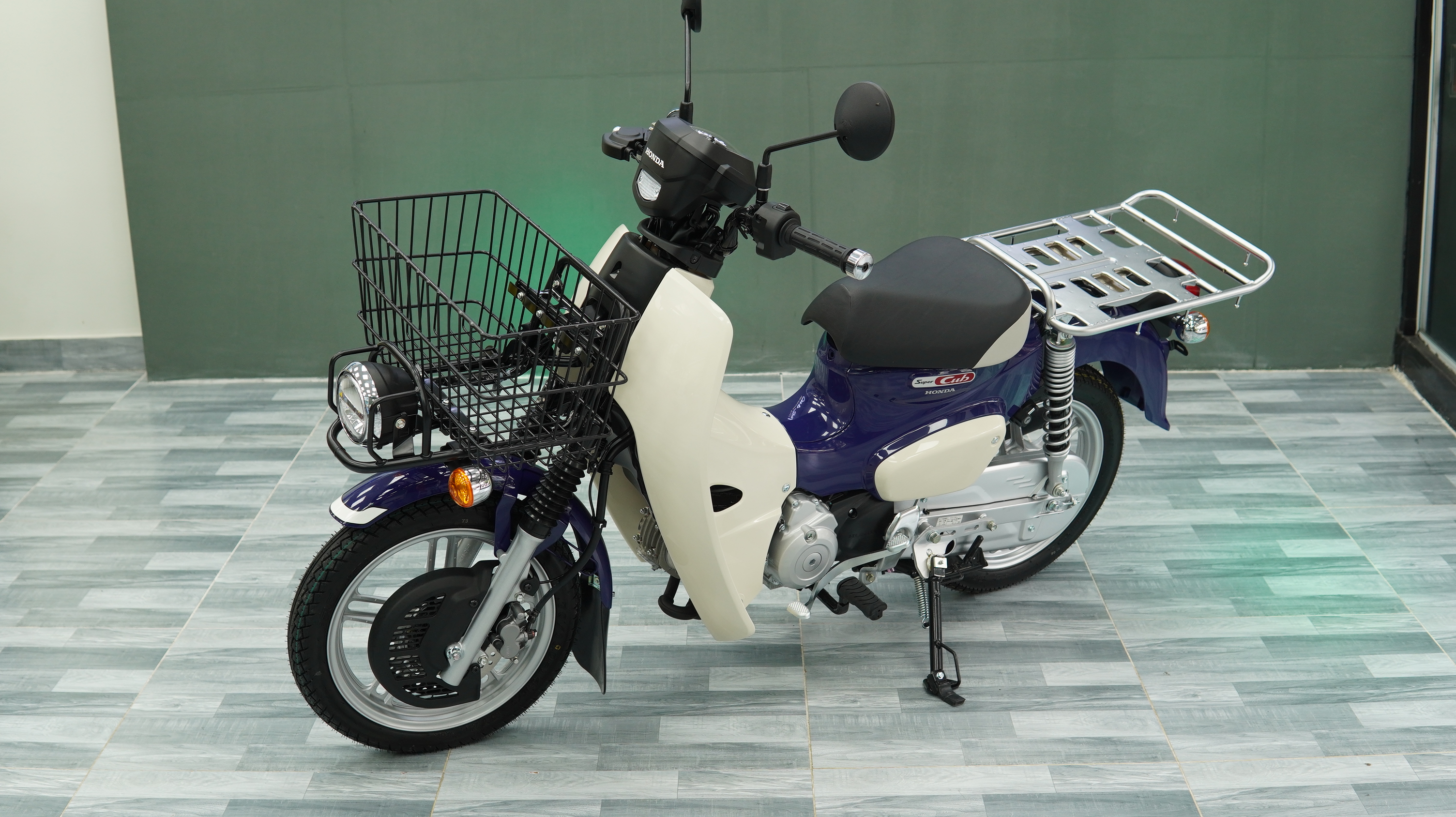 Honda Super Cub 110 Pro ABS 2025, Nhập Khẩu Chính Hãng Từ Nhật tại Nghệ An