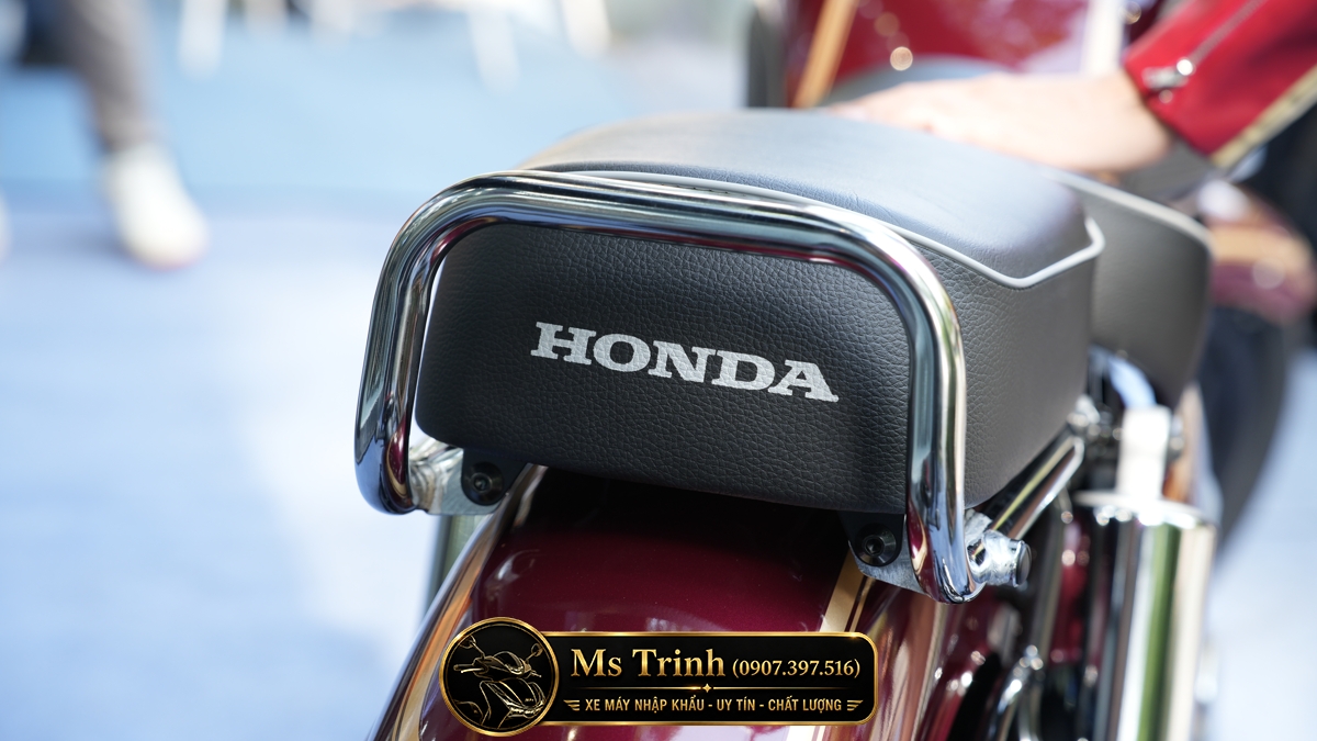 Honda CB350C Special Edition 2026 Tại Nghệ An - Tuyệt Tác Retro Roadster Cao Cấp Chính Thức Gây Sốt