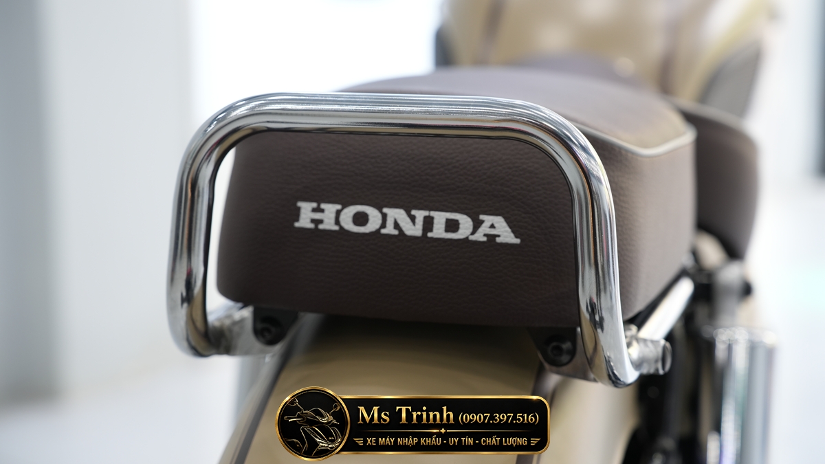 Honda CB350C Special Edition 2026 Tại Nghệ An - Tuyệt Tác Retro Roadster Cao Cấp Chính Thức Gây Sốt