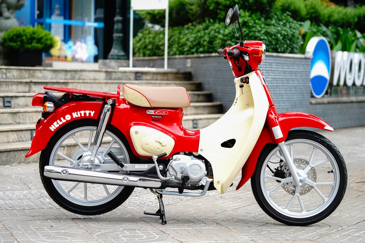 Honda Super Cub 110ABS Hello Kitty Edition, Made In Japan tại Nghệ An