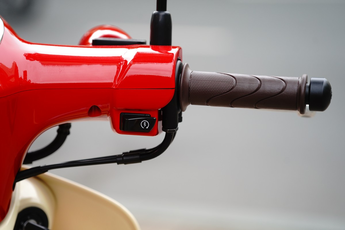 Honda Super Cub 110ABS Hello Kitty Edition, Made In Japan tại Nghệ An