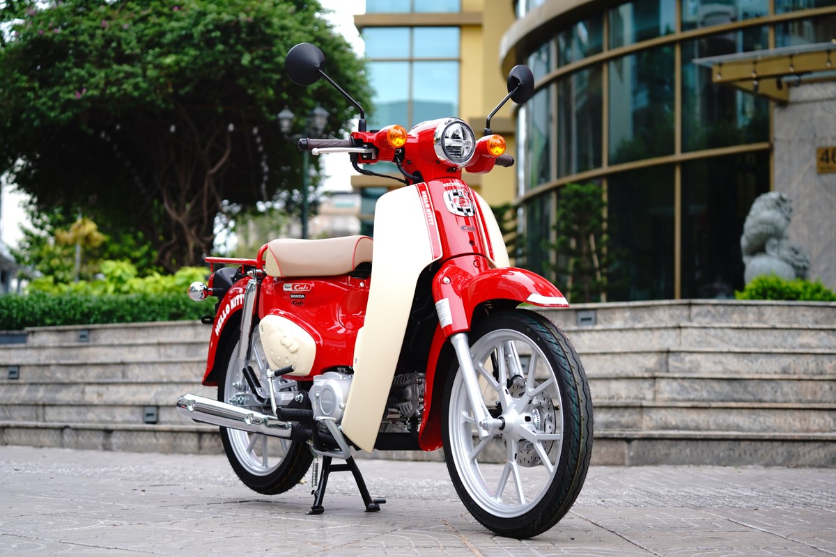 Honda Super Cub 110ABS Hello Kitty Edition, Made In Japan tại Nghệ An