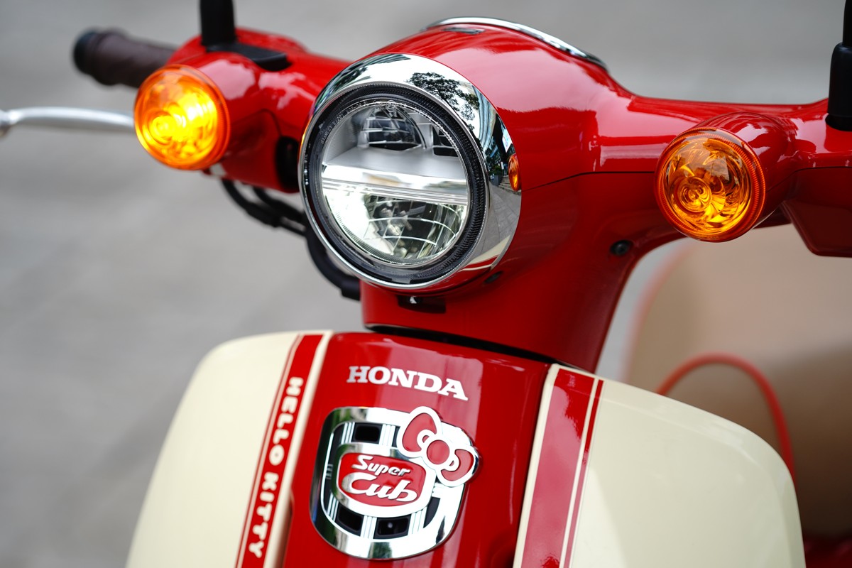 Honda Super Cub 110ABS Hello Kitty Edition, Made In Japan tại Nghệ An