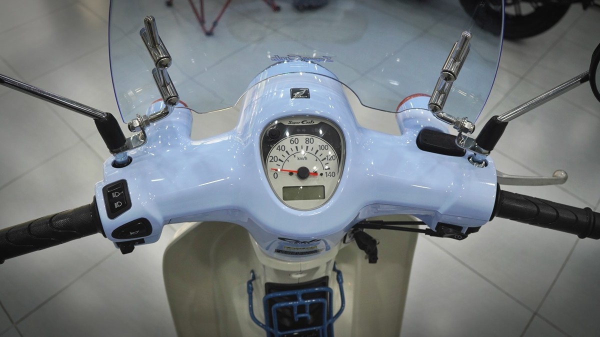 Honda Cub 110 Fujisan bản giới hạn tại Nghệ An - Thiết kế đậm chất Nhật Bản