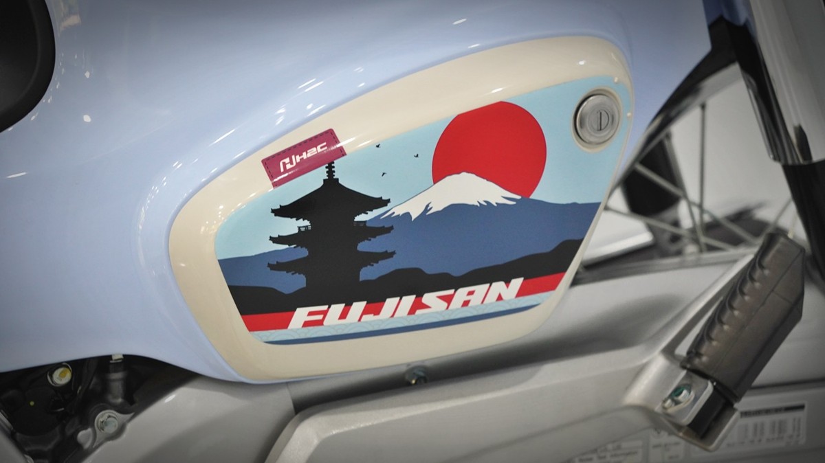 Honda Cub 110 Fujisan bản giới hạn tại Nghệ An - Thiết kế đậm chất Nhật Bản