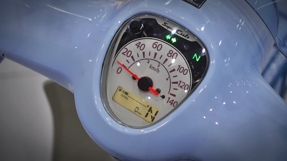 Honda Cub 110 Fujisan bản giới hạn tại Nghệ An - Thiết kế đậm chất Nhật Bản