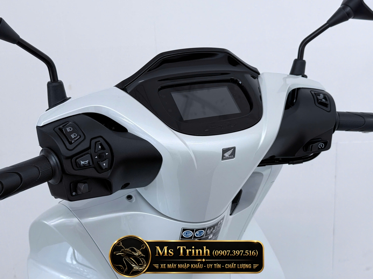 Honda SH150i Special Edition Standard nhập HMR Ý màu trắng tại Nghệ An: Giá trị nằm trong từng chi tiết nguyên bản