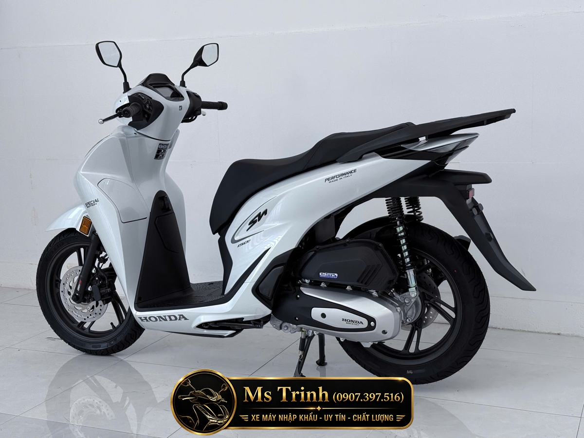 Honda SH150i Special Edition Standard nhập HMR Ý màu trắng tại Nghệ An: Giá trị nằm trong từng chi tiết nguyên bản