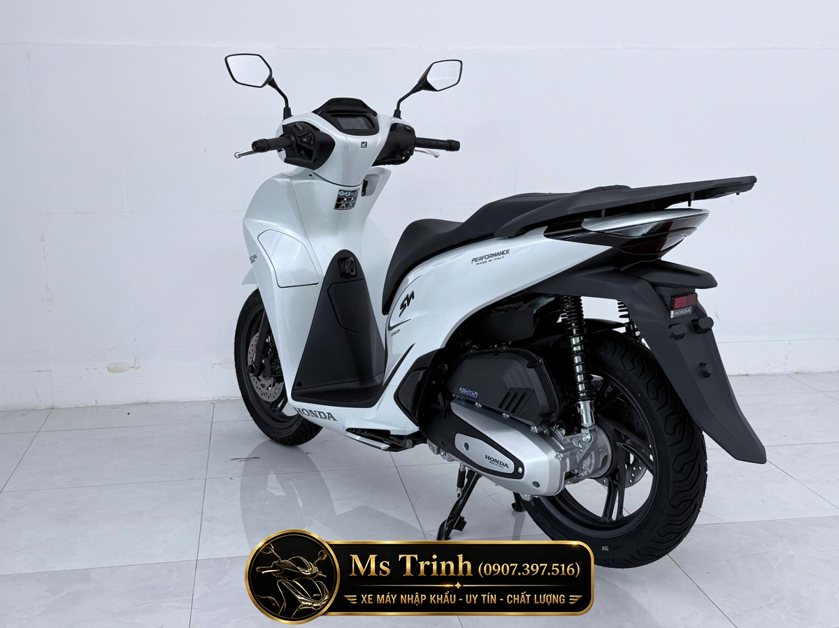Honda SH150i Special Edition Standard nhập HMR Ý màu trắng tại Nghệ An: Giá trị nằm trong từng chi tiết nguyên bản