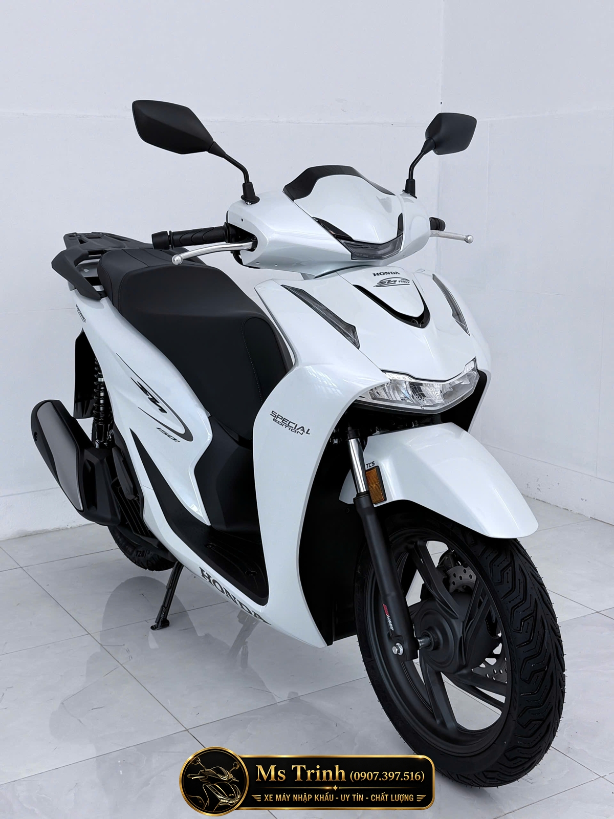 Honda SH150i Special Edition Standard nhập HMR Ý màu trắng tại Nghệ An: Giá trị nằm trong từng chi tiết nguyên bản