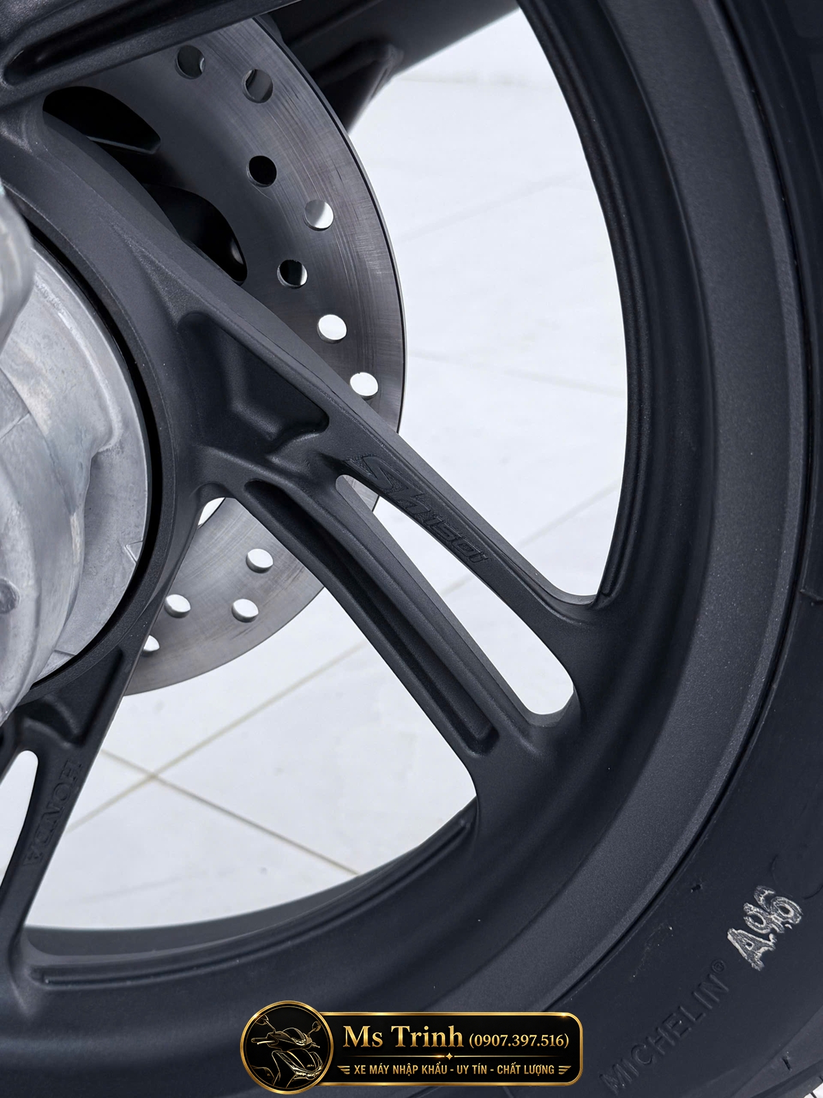 Honda SH150i Special Edition Standard nhập HMR Ý màu trắng tại Nghệ An: Giá trị nằm trong từng chi tiết nguyên bản