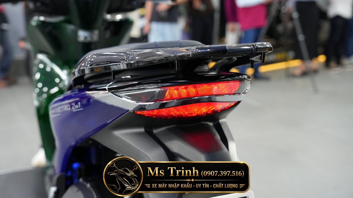 Honda SH150i Vetro Green - Sapphire tại Nghệ An: SH Ý Limited 200 xe