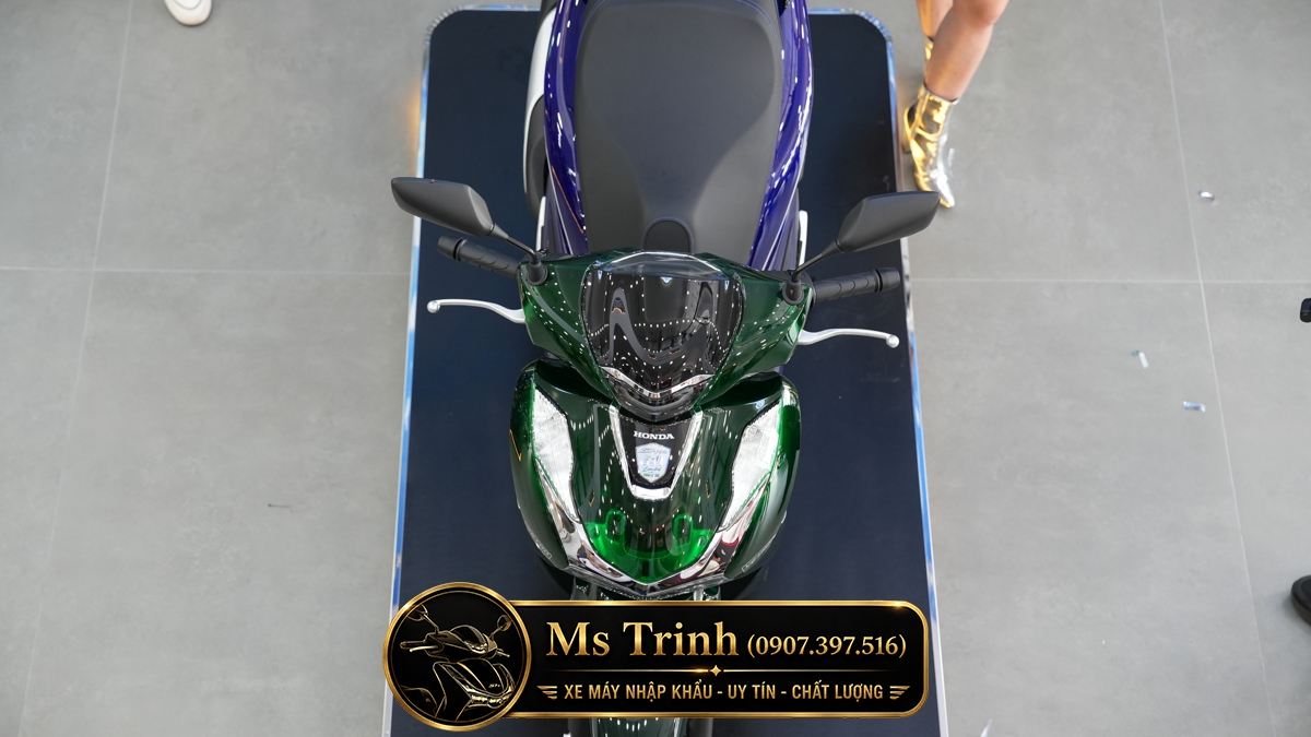 Honda SH150i Vetro Green - Sapphire tại Nghệ An: SH Ý Limited 200 xe