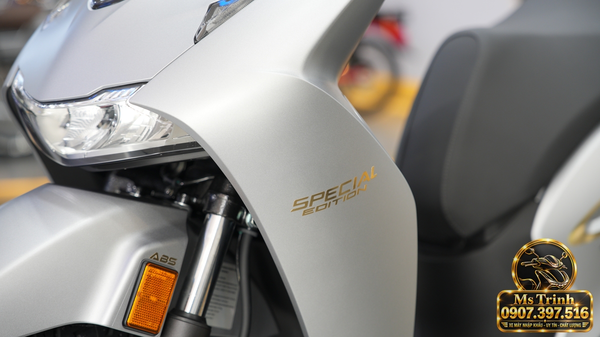 Honda SH150i Ý xám bạc 2027 tại Nghệ An - Nhập Ý, tem vàng sang trọng, giá tốt
