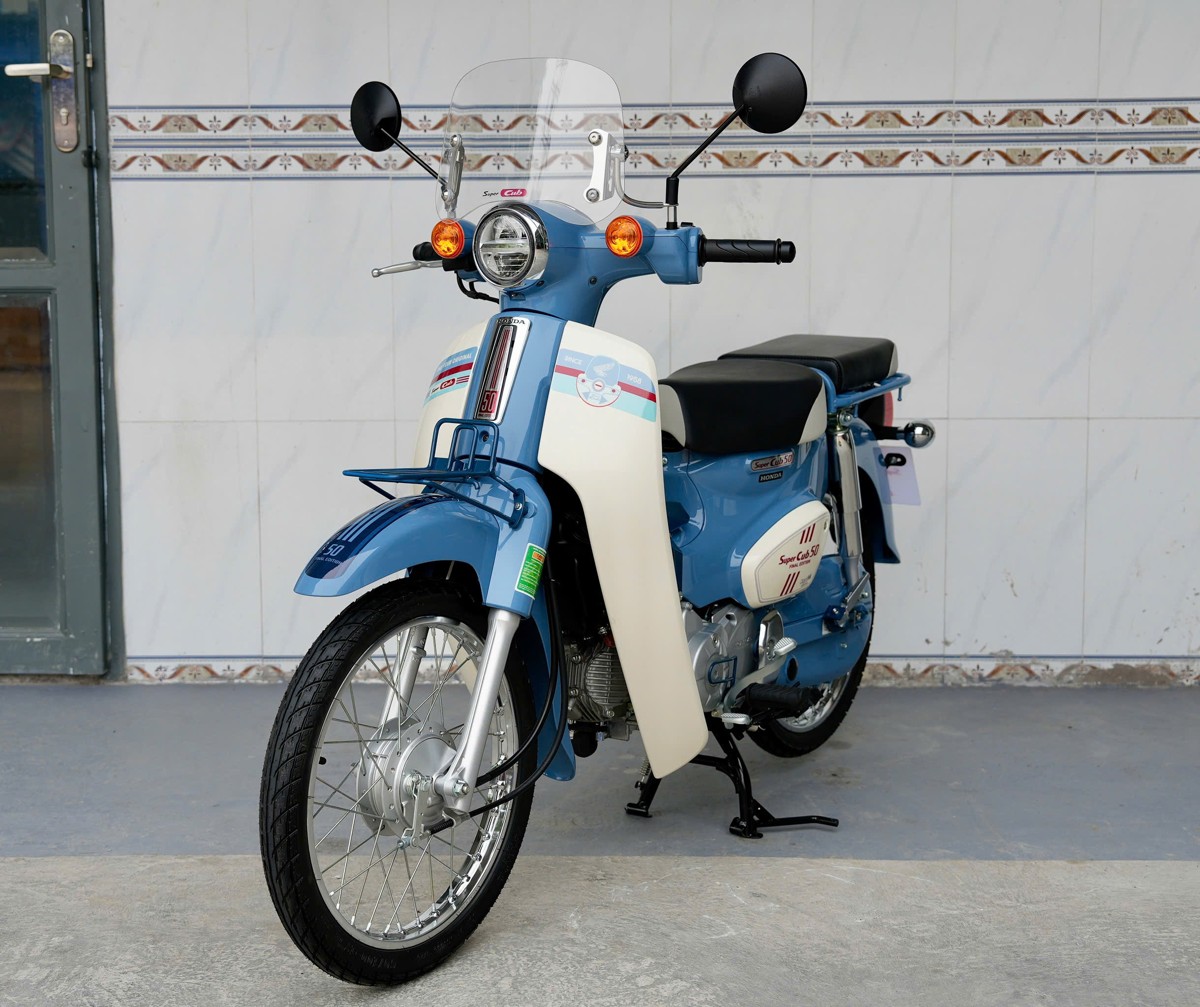 Honda Super Cub 50 Final Edition Custom Japan tại Nghệ An - Phiên bản sưu tầm hiếm