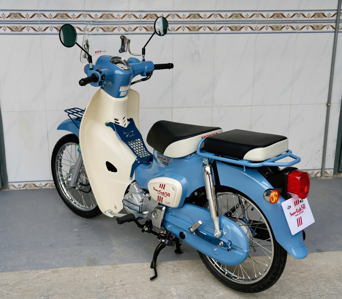 Honda Super Cub 50 Final Edition Custom Japan tại Nghệ An - Phiên bản sưu tầm hiếm