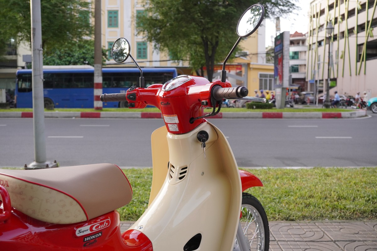 Honda Super Cub 50cc Hello Kitty Edition, Made In Japan, Hàng Hiếm tại Nghệ An
