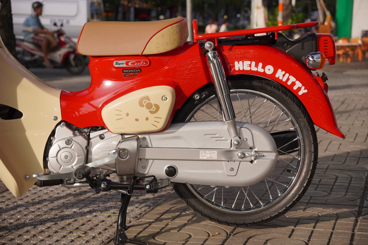 Honda Super Cub 50cc Hello Kitty Edition, Made In Japan, Hàng Hiếm tại Nghệ An