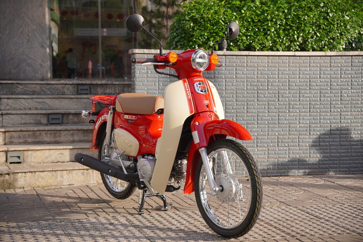 Honda Super Cub 50cc Hello Kitty Edition, Made In Japan, Hàng Hiếm tại Nghệ An