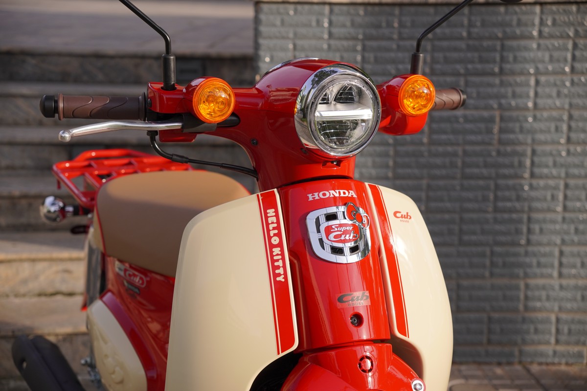 Honda Super Cub 50cc Hello Kitty Edition, Made In Japan, Hàng Hiếm tại Nghệ An