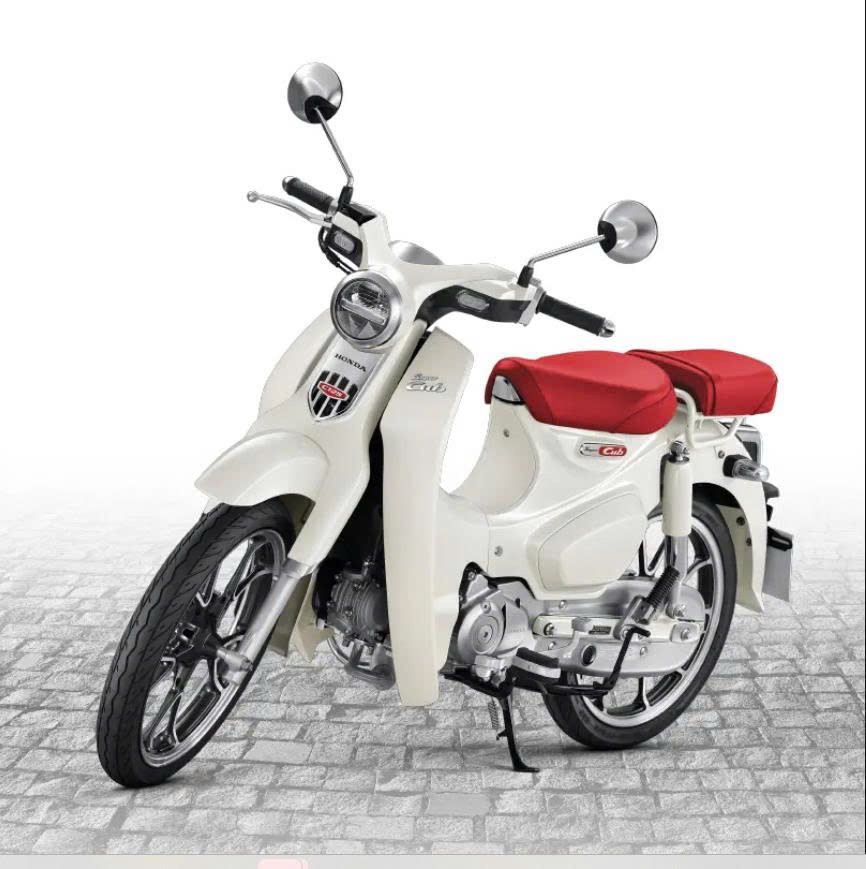 Honda Super Cub 125 Custom Edition Thái Lan 2025 màu trắng tại Nghệ An