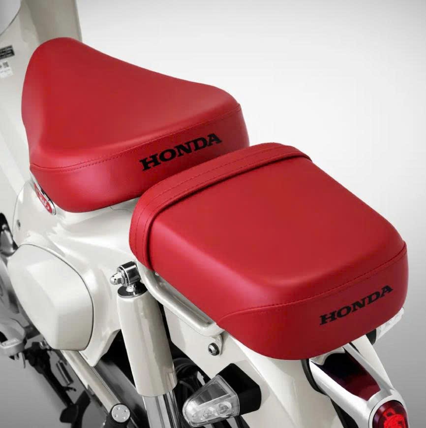 Honda Super Cub 125 Custom Edition Thái Lan 2025 màu trắng tại Nghệ An