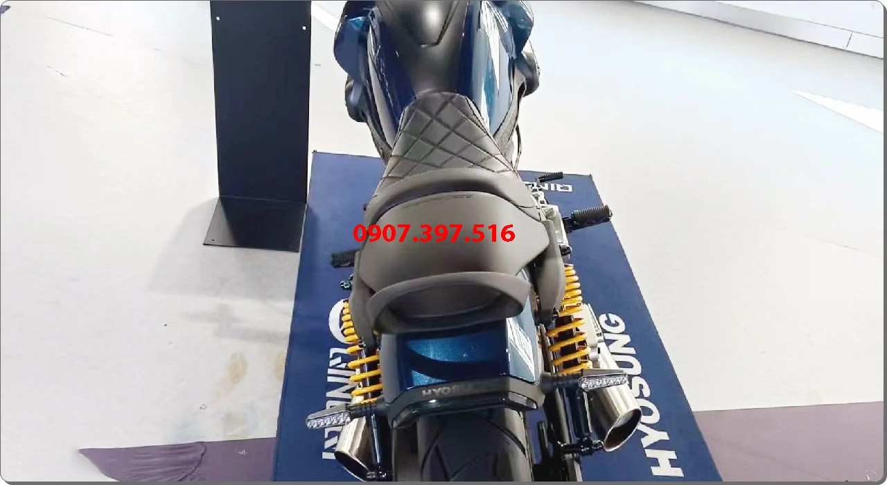 Hyosung GV350X tại Nghệ An - Cruiser 350cc Phong Cách Mỹ Cơ Bắp, Cá Tính