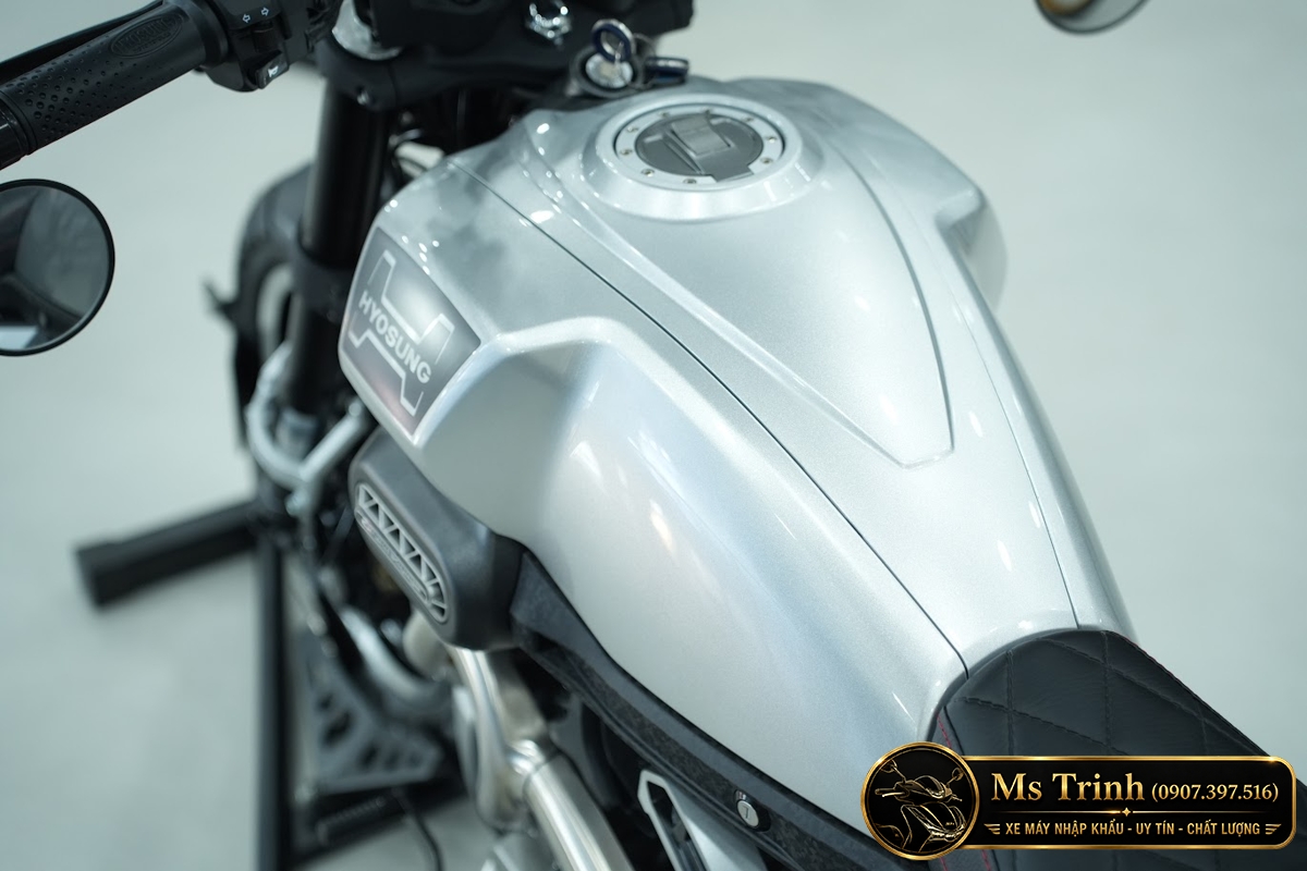 Hyosung GV350X tại Nghệ An - Cruiser 350cc Phong Cách Mỹ Cơ Bắp, Cá Tính