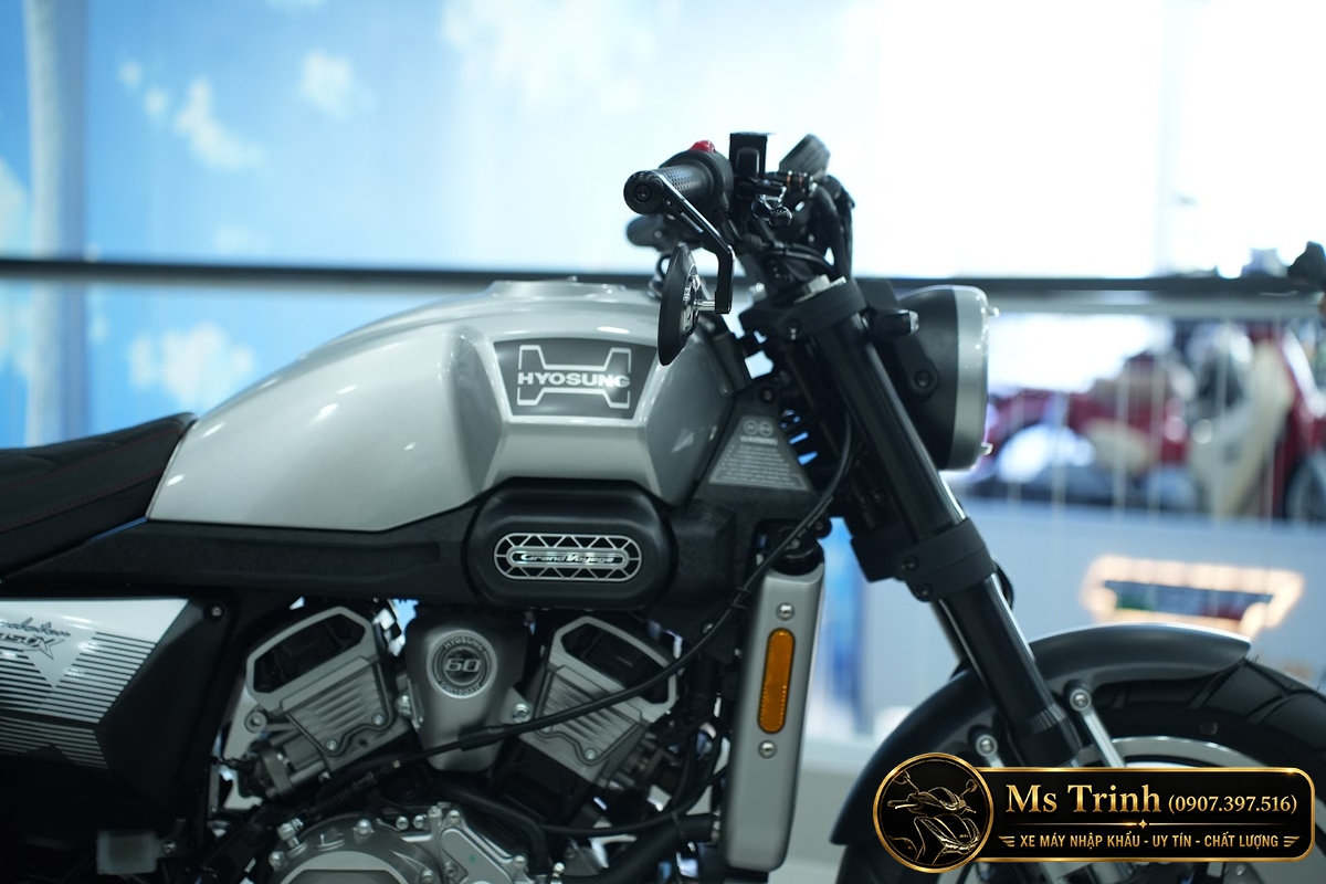 Hyosung GV350X tại Nghệ An - Cruiser 350cc Phong Cách Mỹ Cơ Bắp, Cá Tính