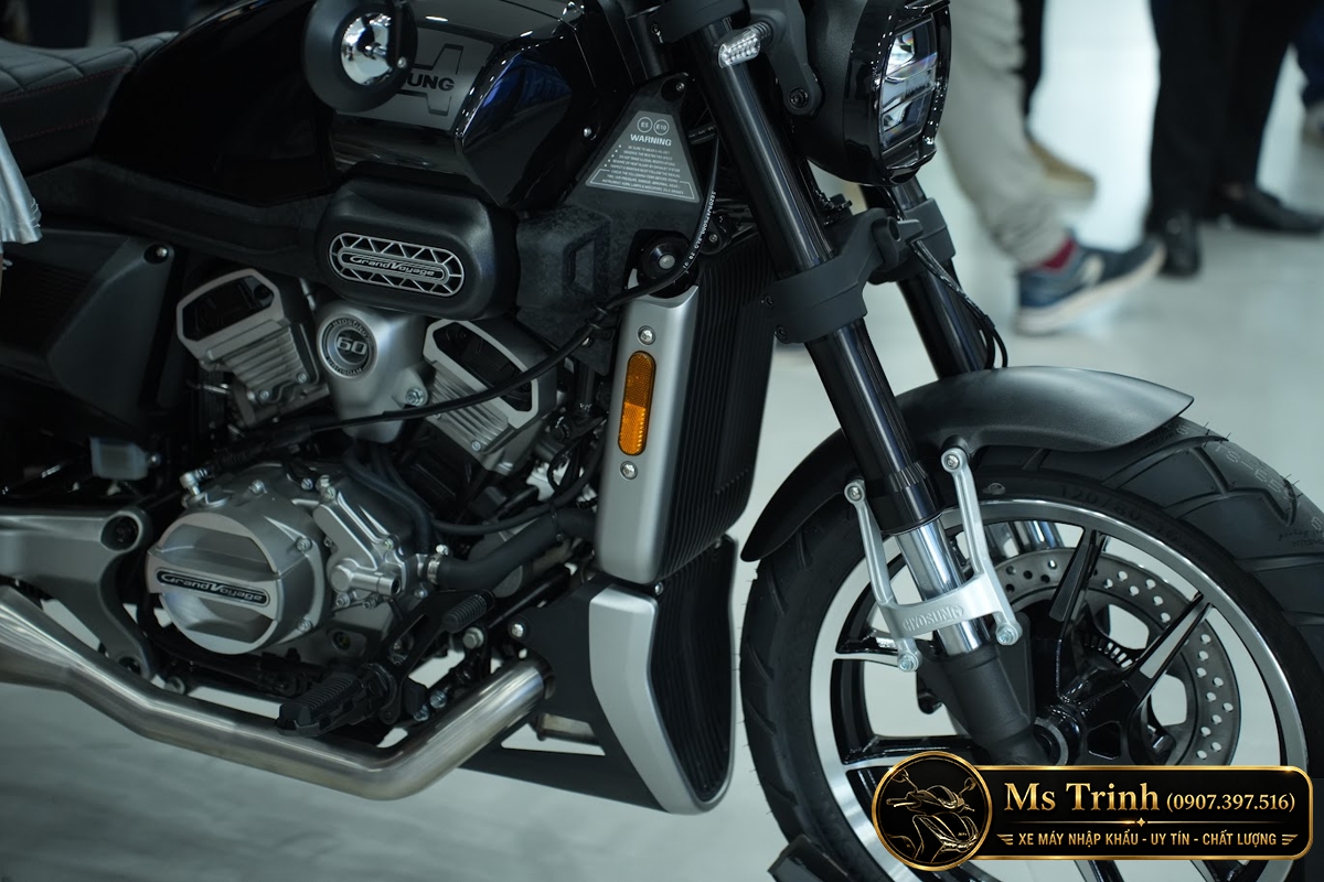 Hyosung GV350X tại Nghệ An - Cruiser 350cc Phong Cách Mỹ Cơ Bắp, Cá Tính