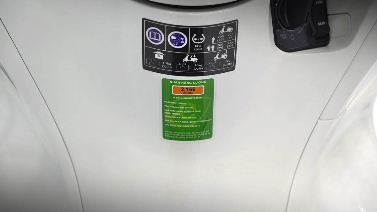 Honda SH150 trắng pha lê nhập Ý 2026 tại Nghệ An - Sport Edition chính ngạch, chuẩn chất Ý