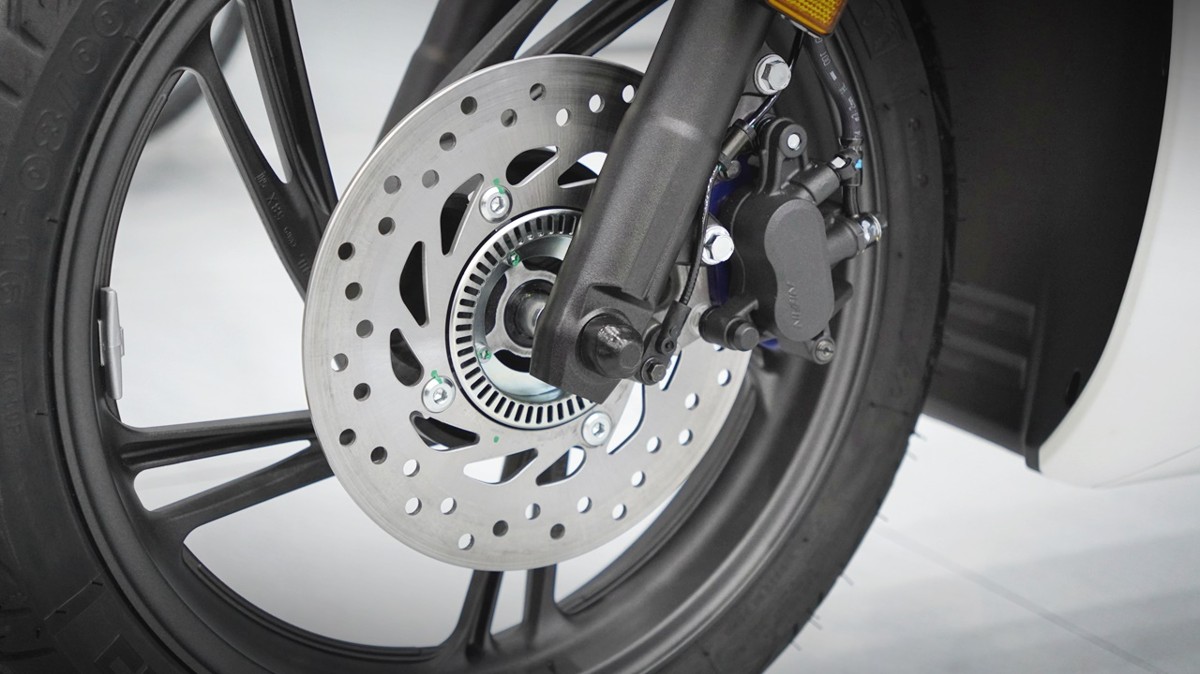 Honda SH150 trắng pha lê nhập Ý 2026 tại Nghệ An - Sport Edition chính ngạch, chuẩn chất Ý