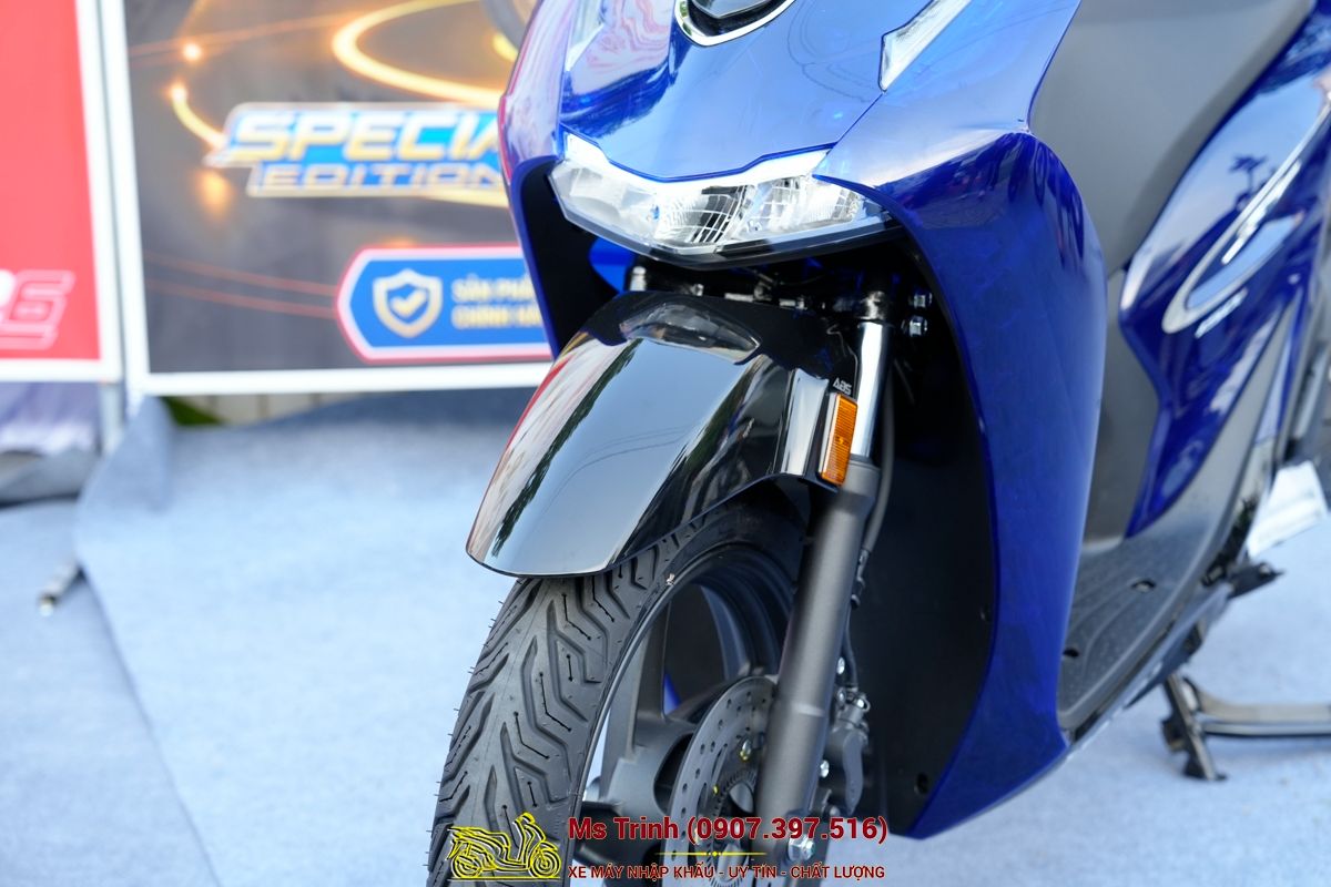 Honda SH150 Vetro Blue 2026 Limited Edition - Siêu phẩm SH Ý dàn áo xanh trong suốt cực hiếm tại Nghệ An
