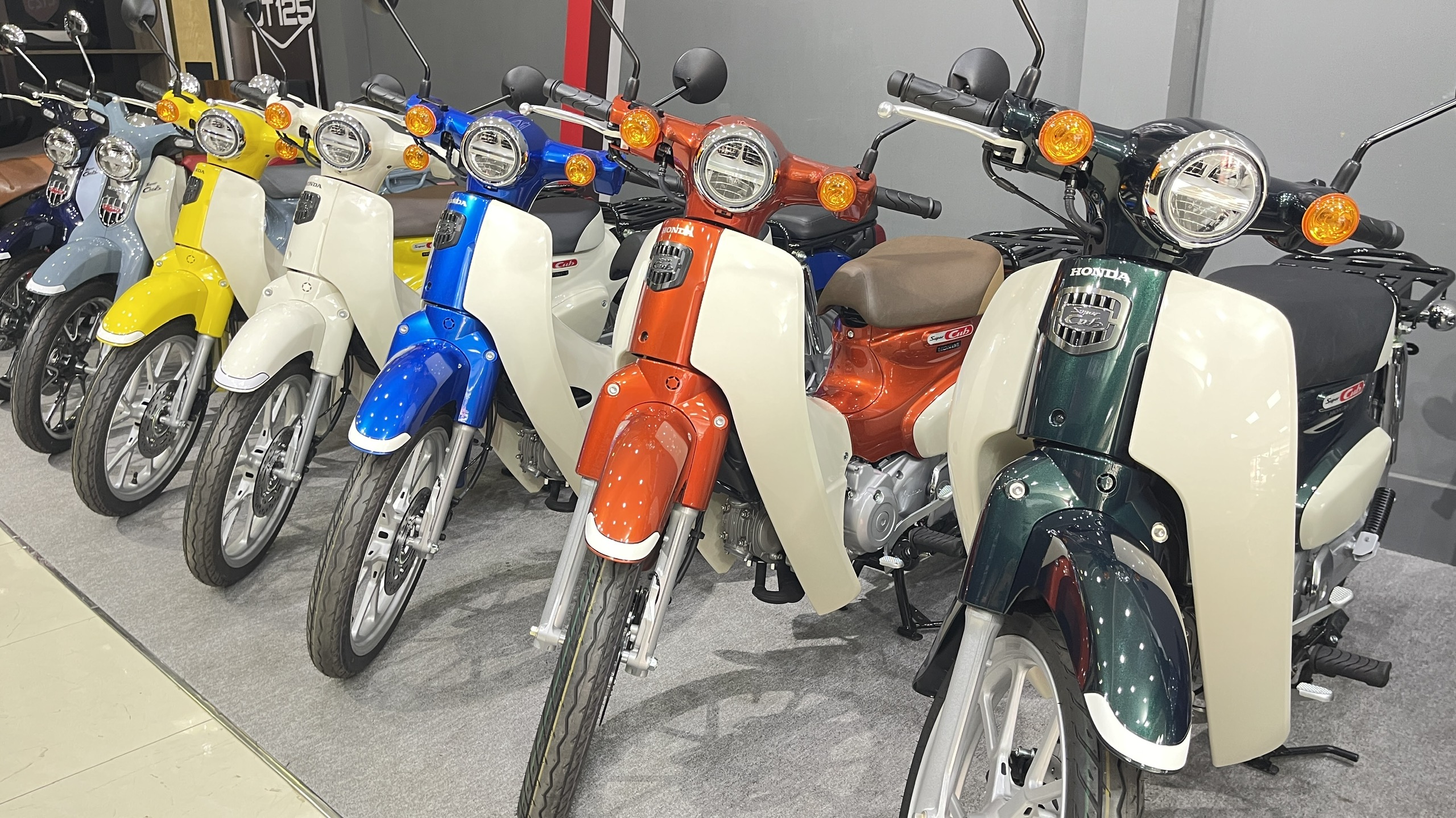 Honda Super Cub 110 ABS, Made In Japan, NK Chính Hãng, Hiếm tại Nghệ An