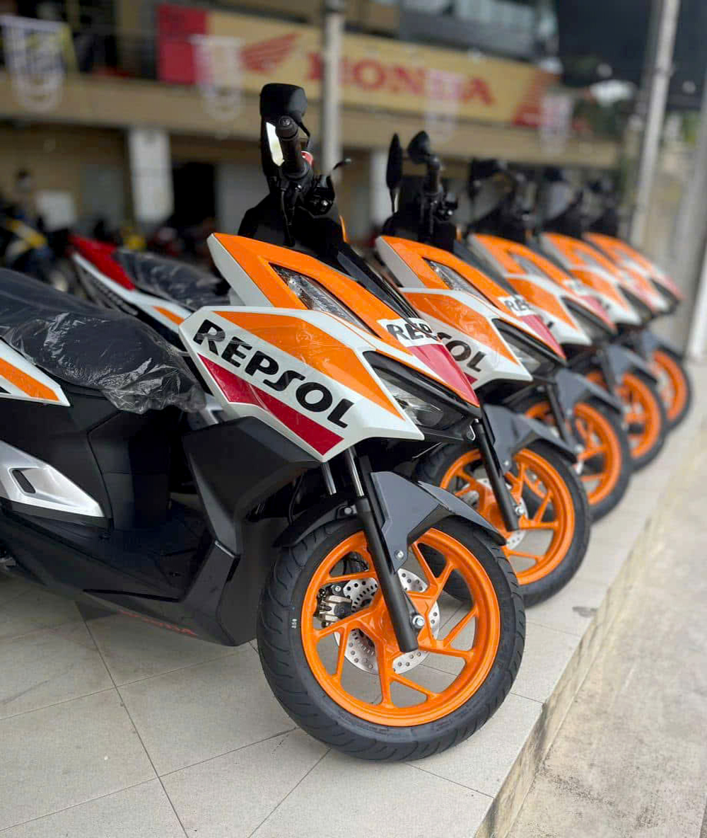 Honda Vario160 Repsol Edition, Giới hạn 2.000 xe, NK Malaysia tại Nghệ An