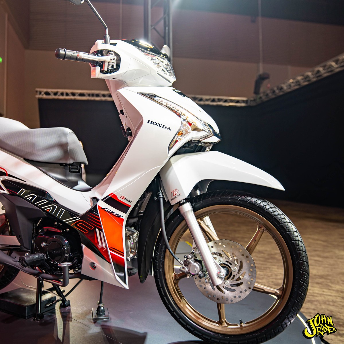 Honda Wave 125 Special Edition 2025 nhập Thái Lan tại Nghệ An